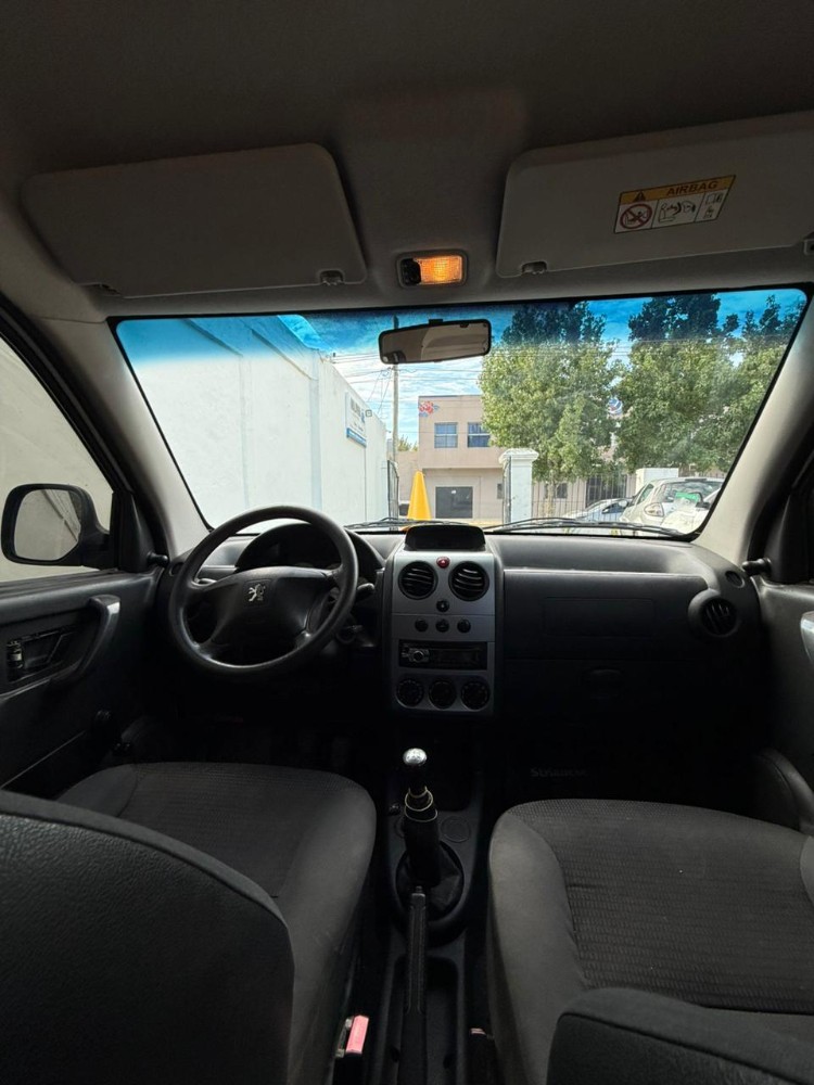 Peugeot Partner Furgón 1.4 — foto 11